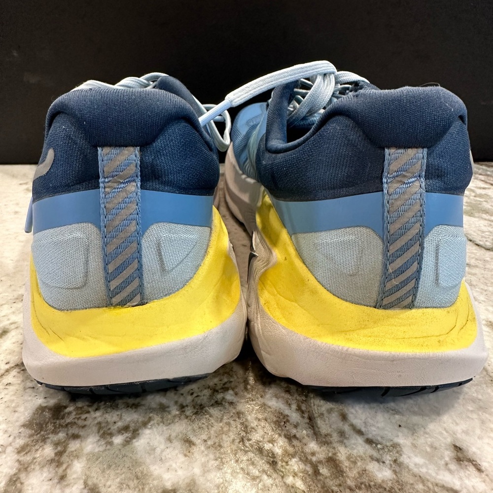 Altra Paradigm 7 Women’s Size 9.5 Running Shoes Guiderail Support - Picture 3 of 9